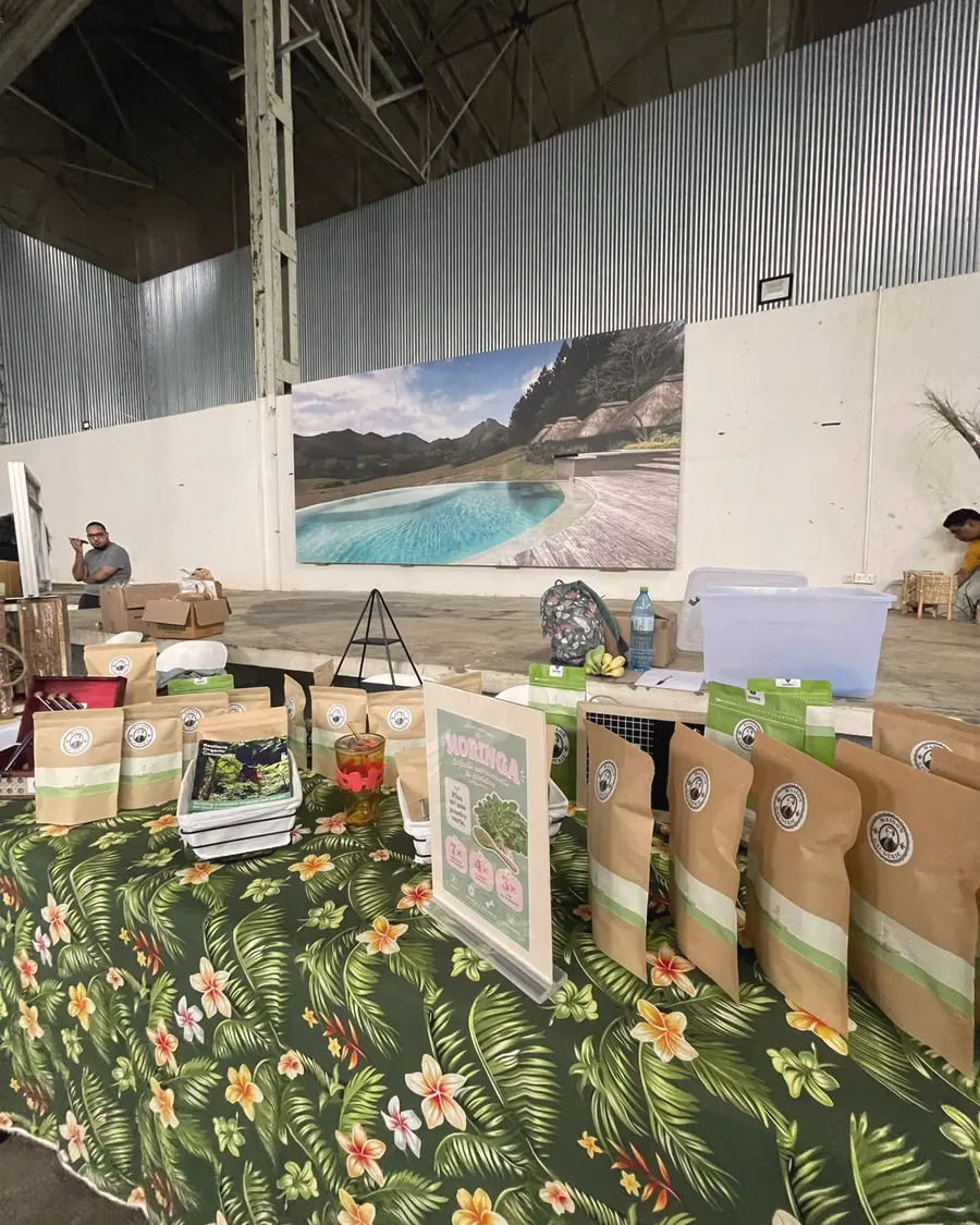 Table Artisan Moringa au Ferney Ti Bazar